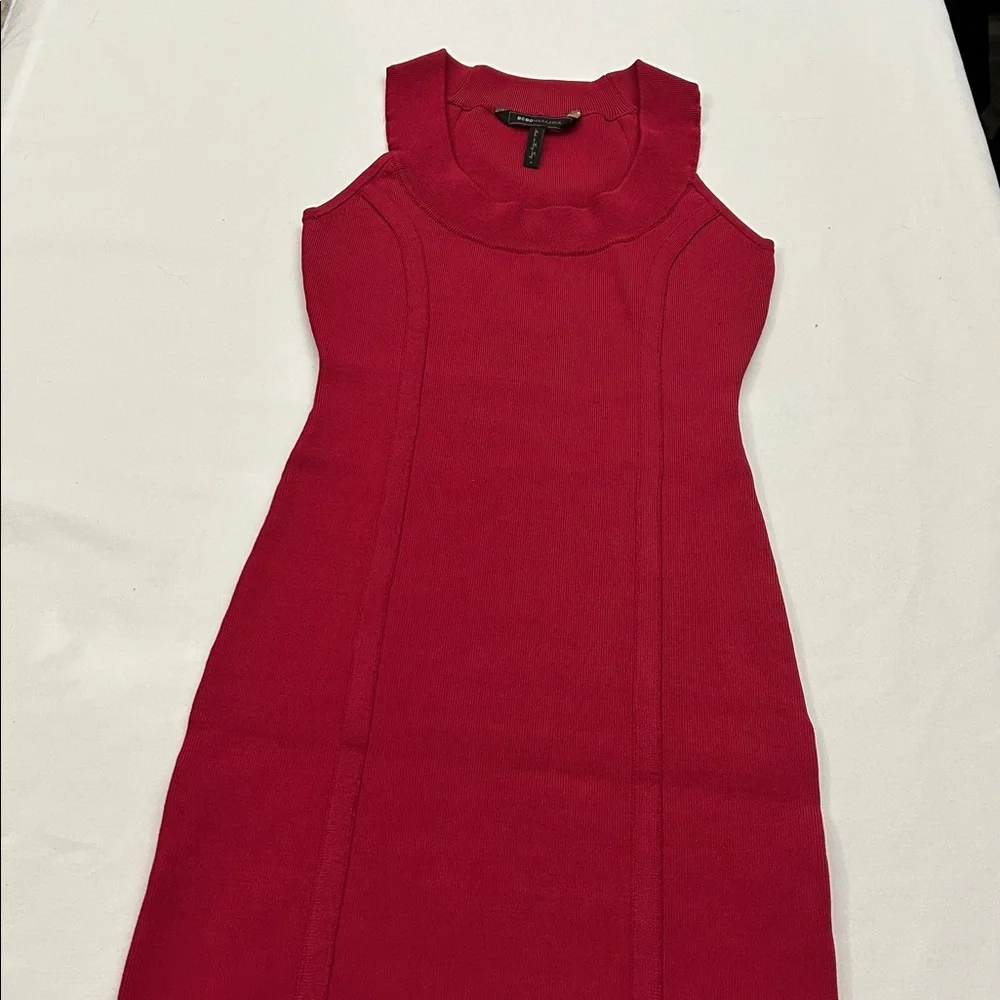 BCBG MaxAzaria Women M Dress Bandage‎ BodyCon Scarlet Red Sleeveless 6264 - Picture 6 of 6